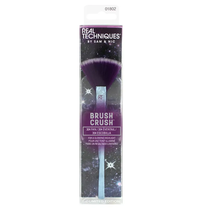 Real Techniques Brush Crush 304 Fan