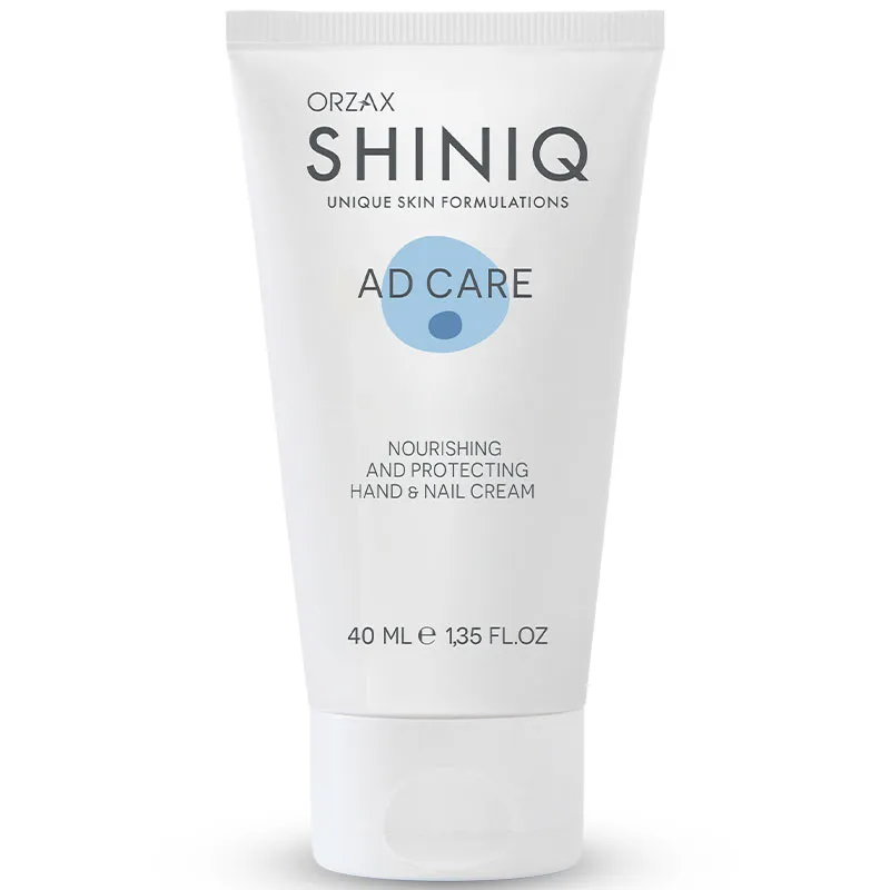 Shiniq AD Care Kuru Ciltler İçin Besleyici ve Koruyucu El ve Tırnak Kremi 40 ml